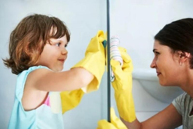 كيف تجعلين طفلك شريكًا في فرحة عيد الأضحى؟