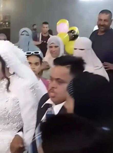 زفاف شاب من ذوي متلازمة داون يثير جدلًا على مواقع التواصل الاجتماعي